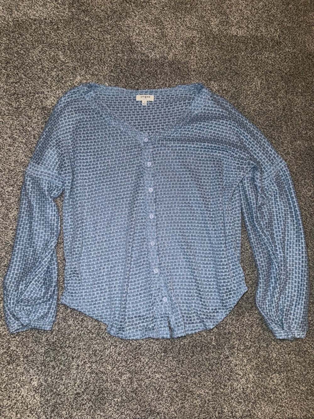 Umgee Waffle Knit Button Up Top Size M Blue Long Sleeve